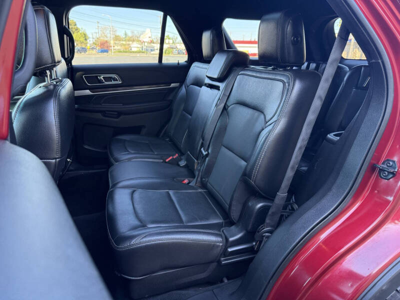 2017 Ford Explorer Limited
