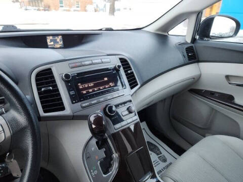 2012 Toyota Venza LE