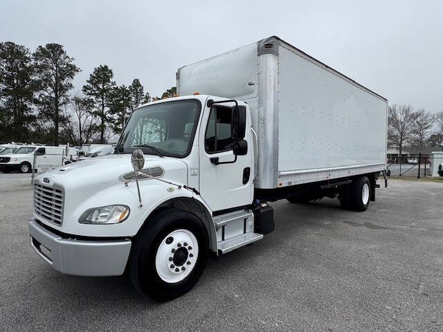 2017 Freightliner M2 106