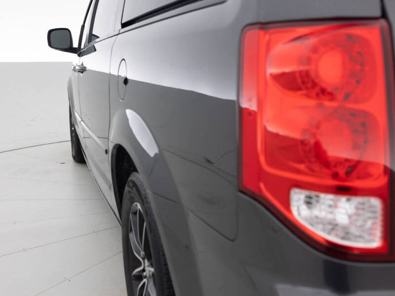 2017 Dodge Grand Caravan SE Plus