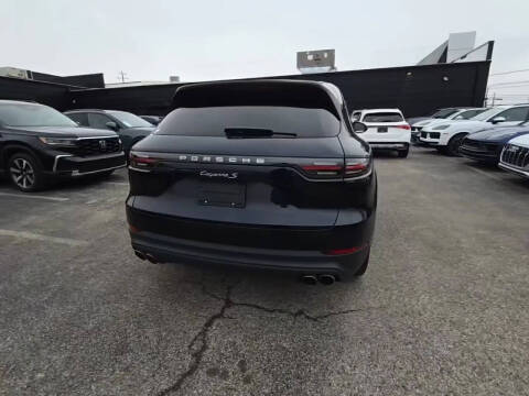 2019 Porsche Cayenne S