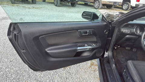 2016 Ford Mustang V6