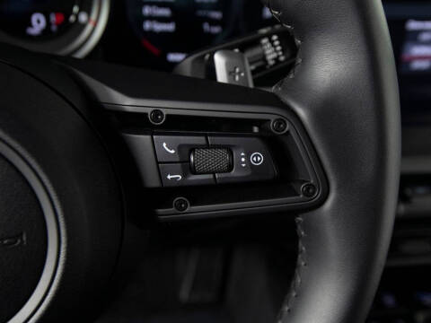 2020 Porsche 911 Carrera