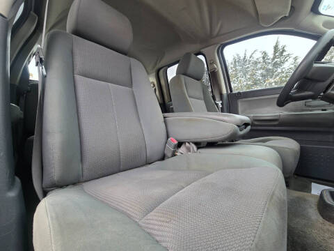 2005 Dodge Dakota SLT