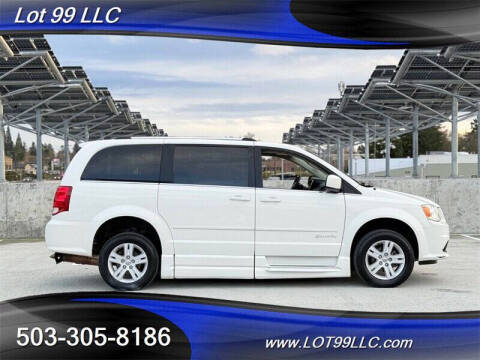 2011 Dodge Grand Caravan Crew