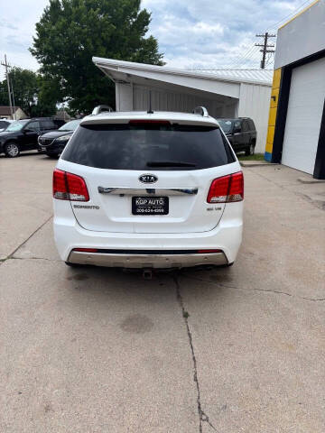 2011 Kia Sorento SX