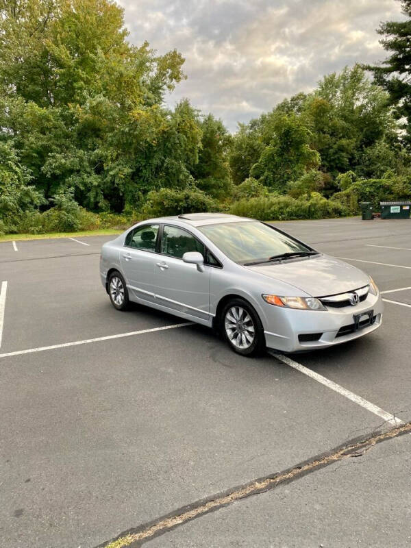 2009 Honda Civic for sale at Plug Autos in Hackettstown NJ