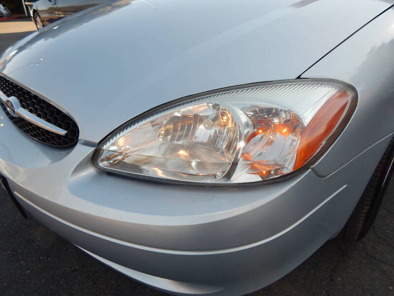 2000 Ford Taurus SEL