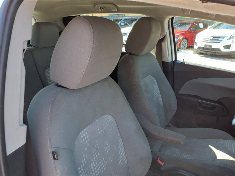 2019 Chevrolet Sonic LT Auto Fleet