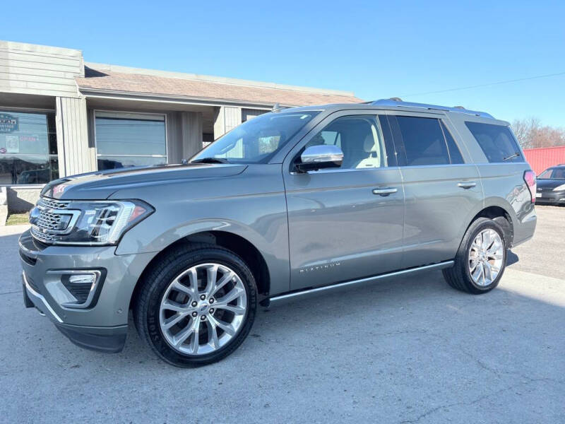 2019 Ford Expedition Platinum's photo