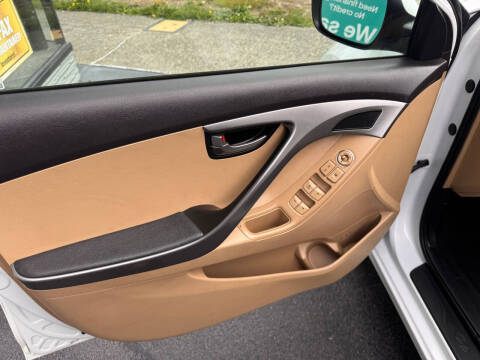 2013 Hyundai Elantra