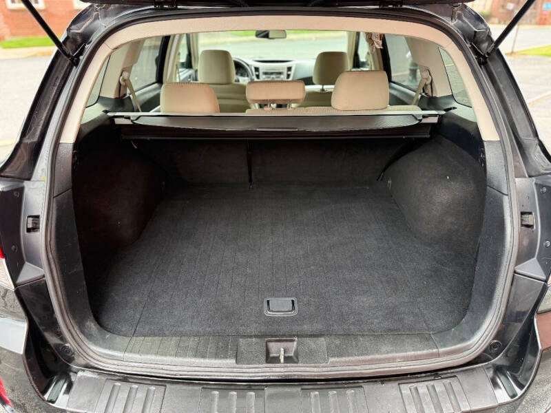 2010 Subaru Outback 2.5i Premium