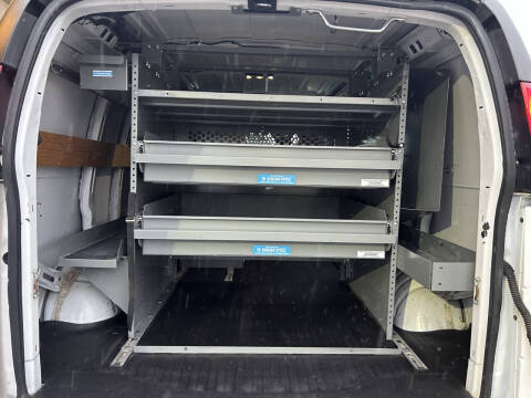 2017 Chevrolet Express 2500