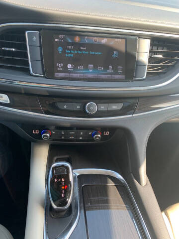 2019 Buick Enclave Essence