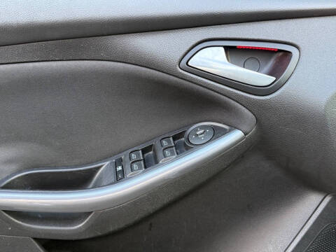 2014 Ford Focus Titanium