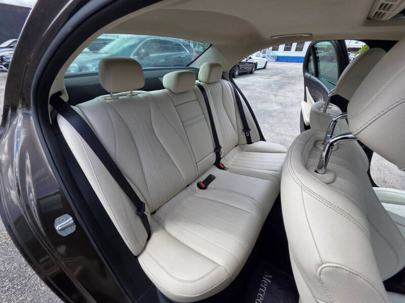 2017 Mercedes-Benz E-Class E 300