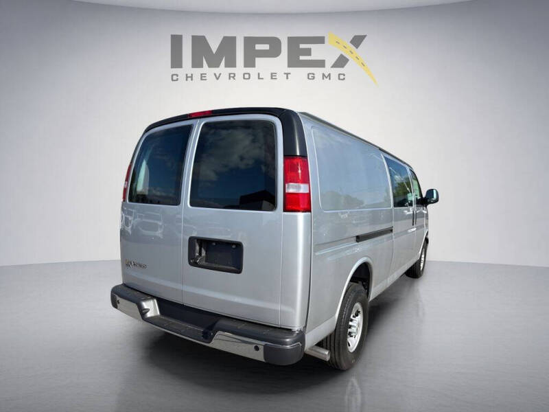 2026 Chevrolet Express 3500