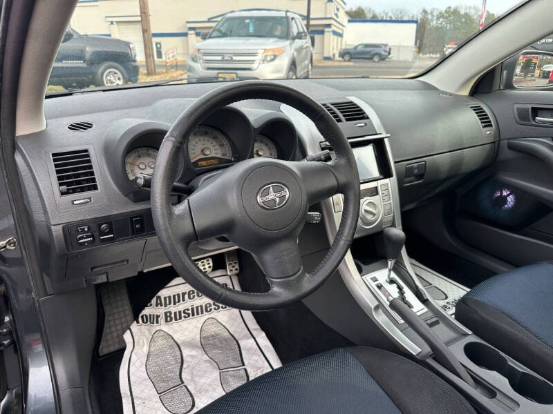 2005 Scion tC