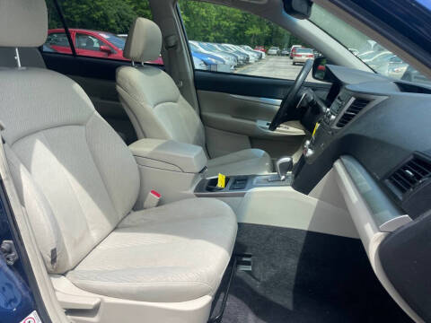 2011 Subaru Outback 2.5i Premium
