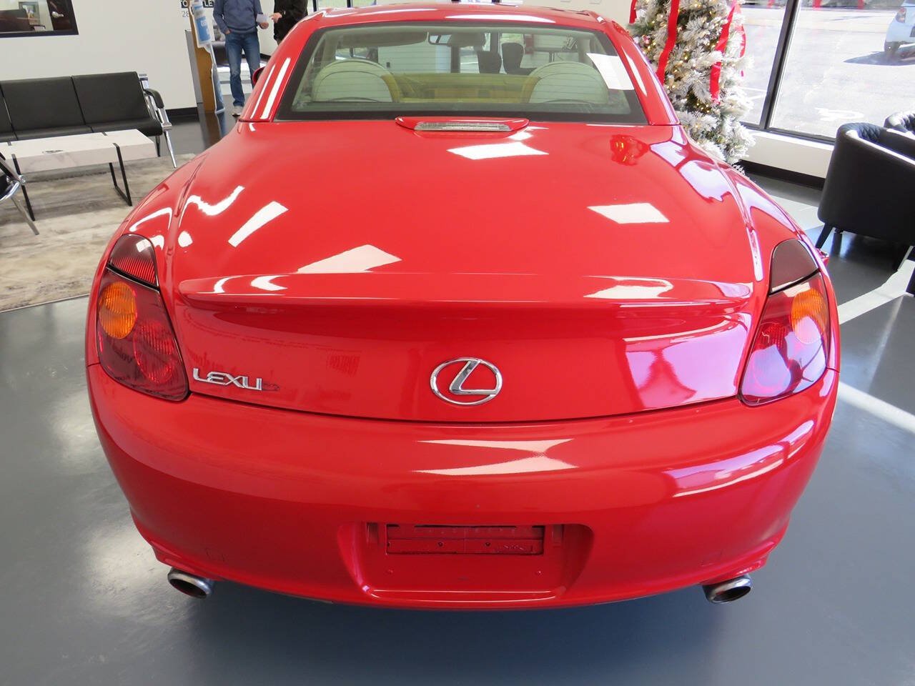 2004 Lexus SC 430 for sale at Colbert's Auto Outlet in Hickory, NC