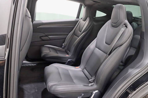 2022 Tesla Model X Plaid