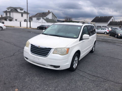 2008 Chrysler Town and Country for sale at 25TH STREET AUTO SALES in Easton PA