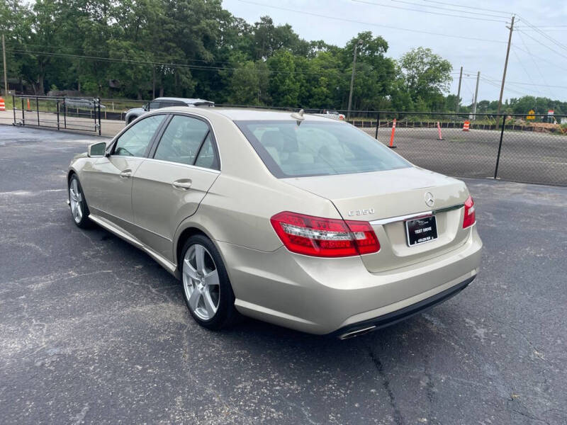 2011 Mercedes-Benz E-Class