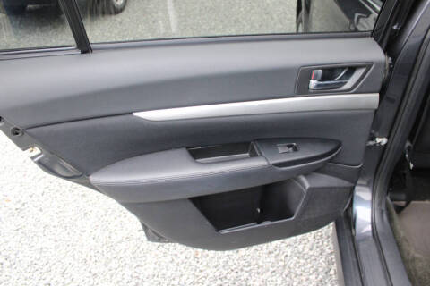 2012 Subaru Outback 2.5i Premium