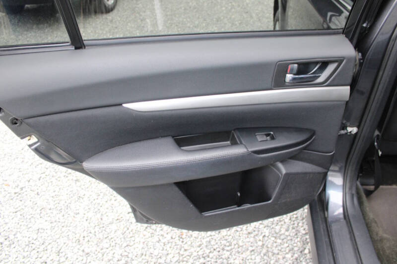 2012 Subaru Outback 2.5i Premium