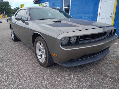 2012 Dodge Challenger SXT