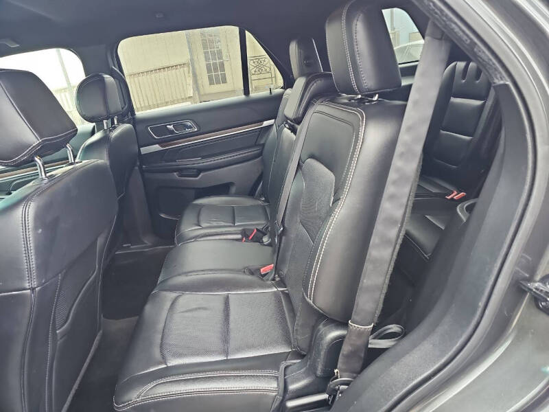 2017 Ford Explorer Limited