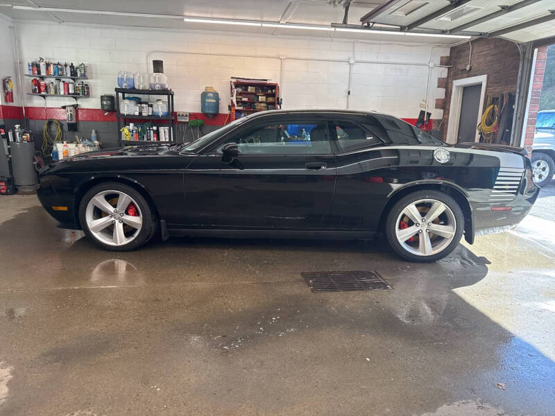 2009 Dodge Challenger SRT8