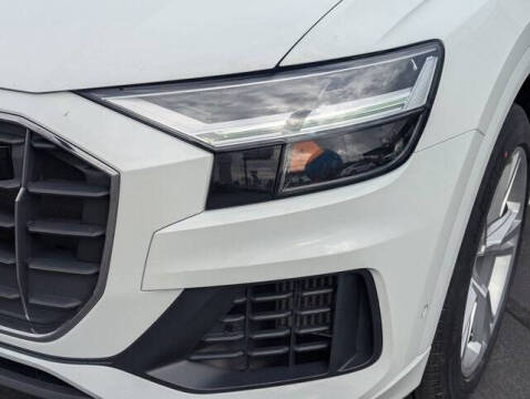 2022 Audi Q8 quattro Premium Plus 55 TFSI