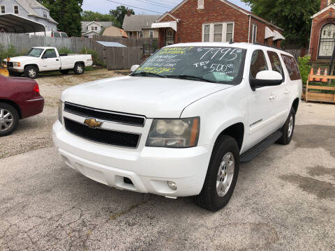 2007 Chevrolet Suburban for sale at Kneezle Auto Sales in Saint Louis MO