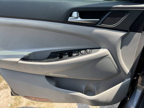 2021 Hyundai Tucson SE