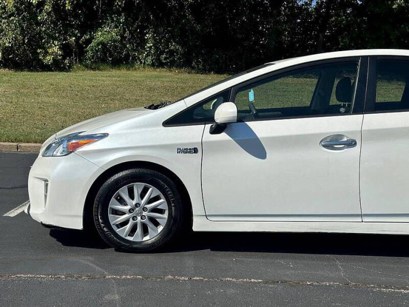 2013 Toyota Prius Plug-in Hybrid