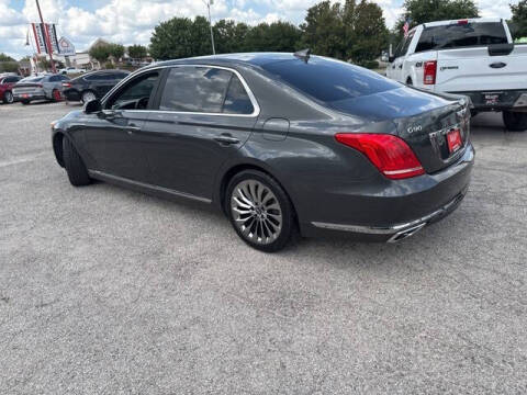 2018 Genesis G90