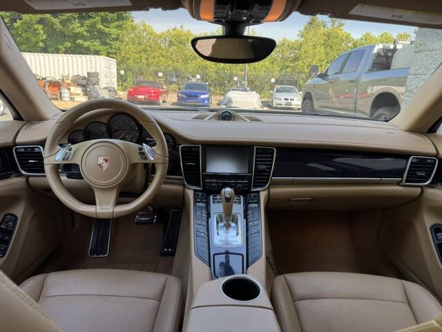 2014 Porsche Panamera