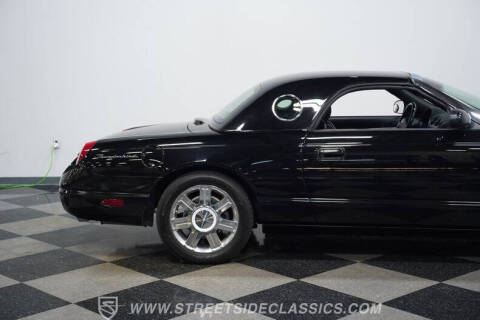 2005 Ford Thunderbird Deluxe