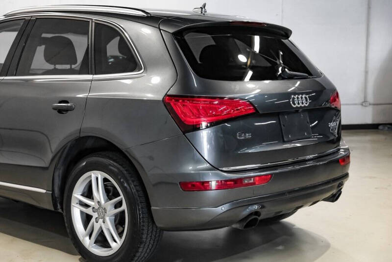 2017 Audi Q5 2.0T quattro Premium Plus