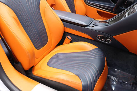 2019 Aston Martin DB11 Volante