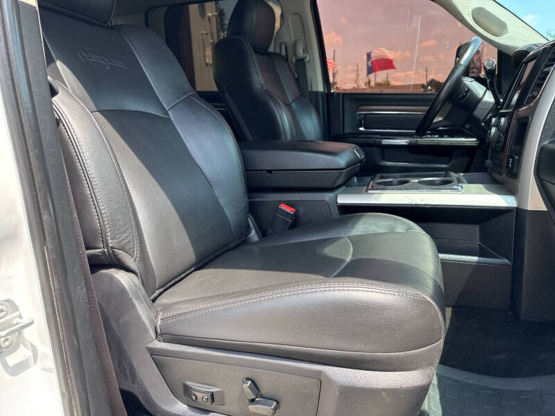 2015 RAM 3500 Laramie