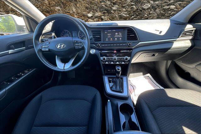 2019 Hyundai Elantra