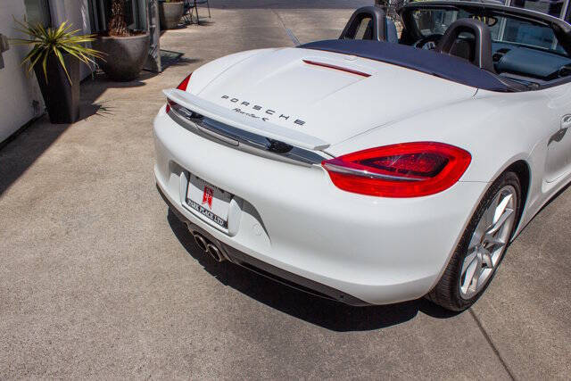 2014 Porsche Boxster 6