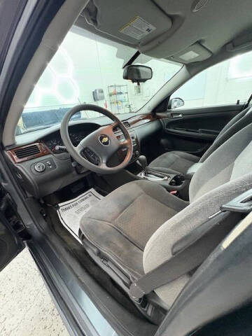 2011 Chevrolet Impala LS