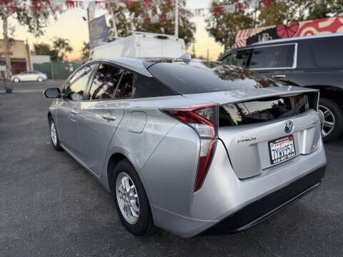 2017 Toyota Prius Two Eco