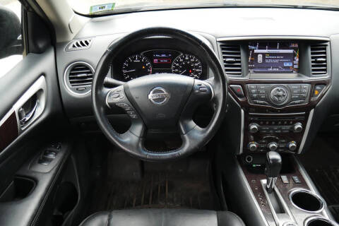 2014 Nissan Pathfinder SL