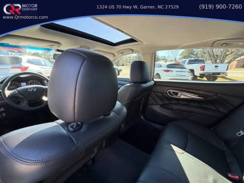 2015 Infiniti Q70L 3.7