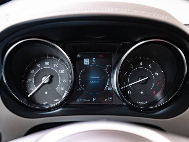 2019 Jaguar E-PACE P300 R-Dynamic SE