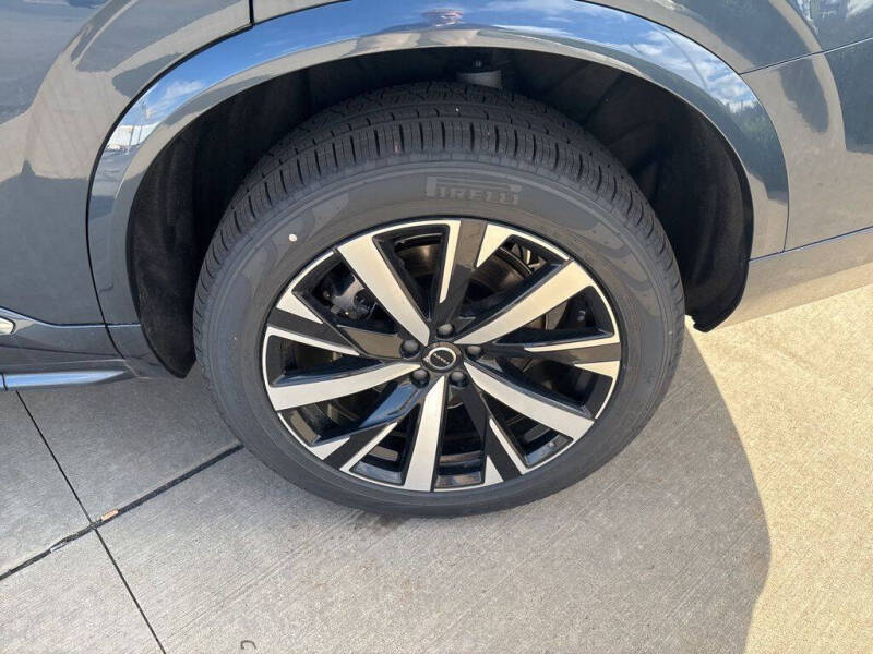 2026 Volvo XC90 B6 Core